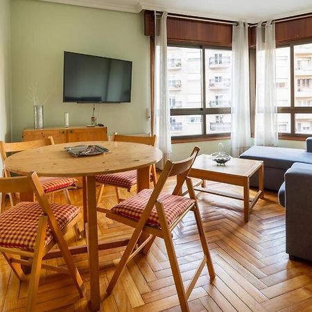 Apartamento Centro De Vigo Con Paking Gratuito Екстериор снимка