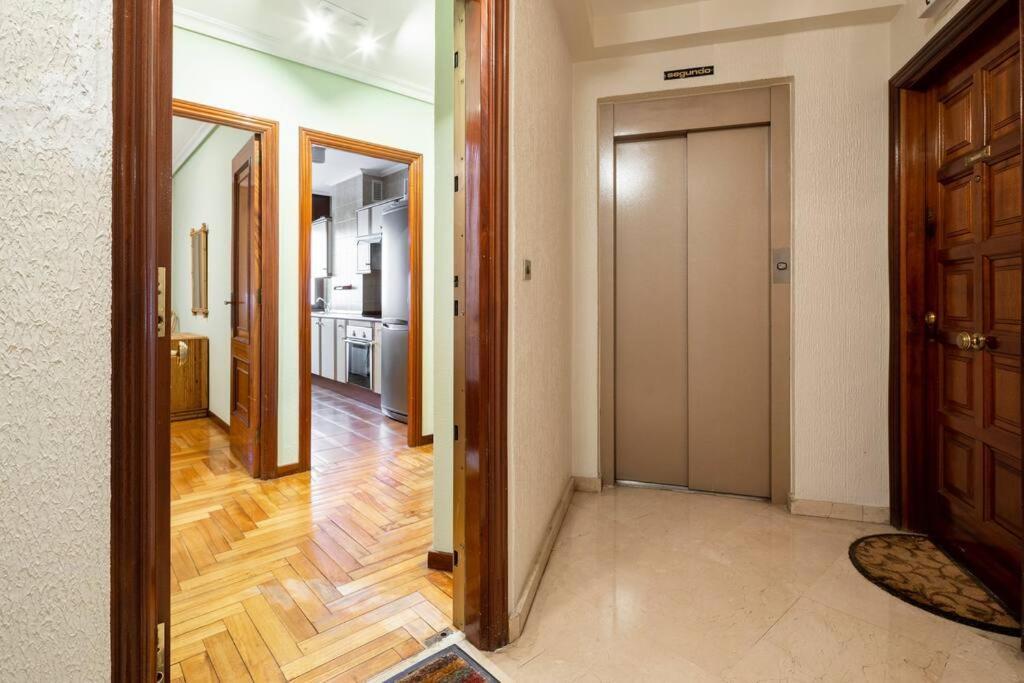 Apartamento Centro De Vigo Con Paking Gratuito Екстериор снимка